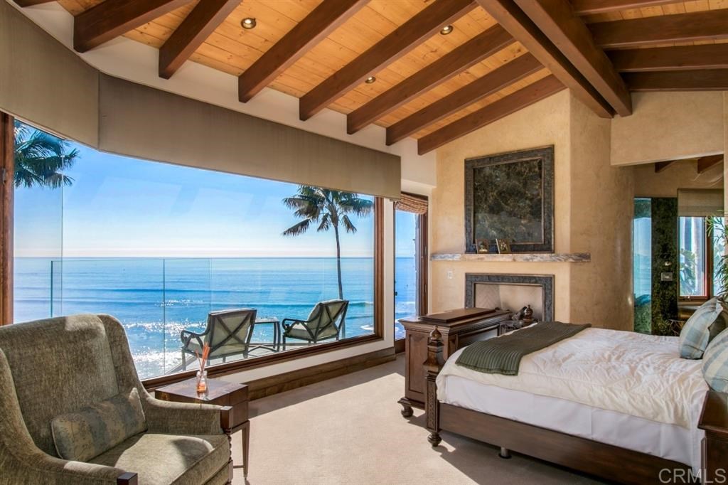 5305 Carlsbad Boulevard Carlsbad, CA 92008 - Photo 10 of 14