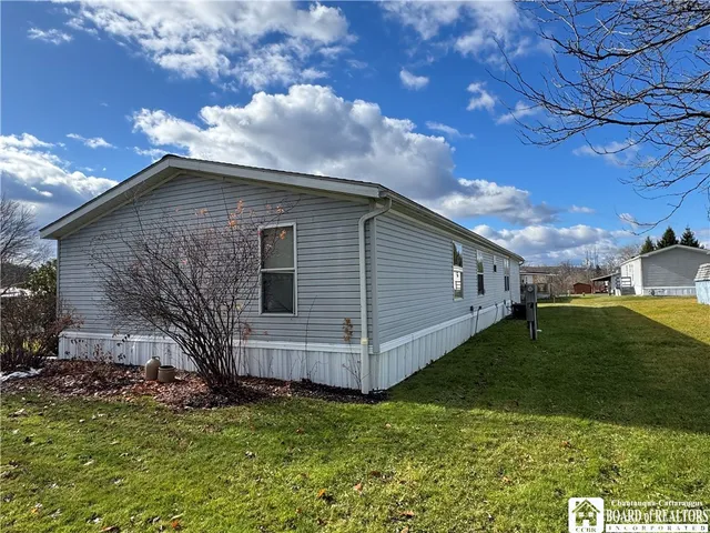 $115,000 | 4911 Baker Street, Harmony, NY 14710