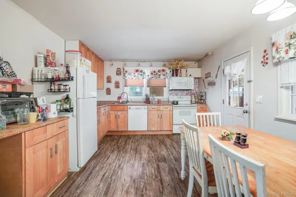 $779,000 | 1619 Lincoln Terrace, Peekskill, NY 10566