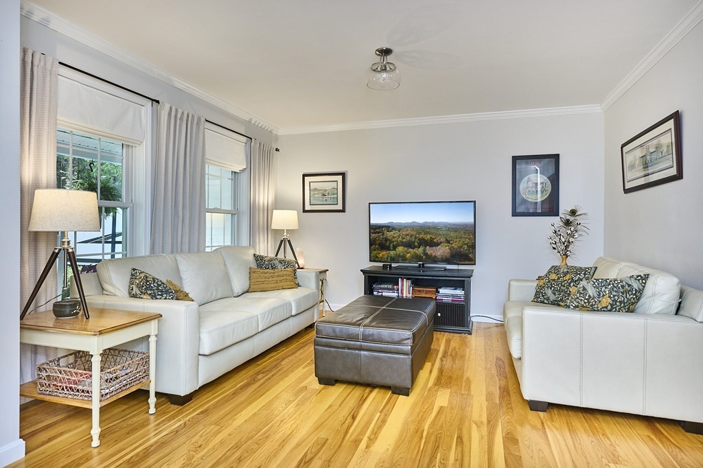 35 North Plain Road Sunderland, MA 01375 - Photo 6 of 42 Gallery Image 6