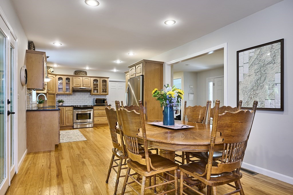 35 North Plain Road Sunderland, MA 01375 - Photo 9 of 42 Gallery Image 9