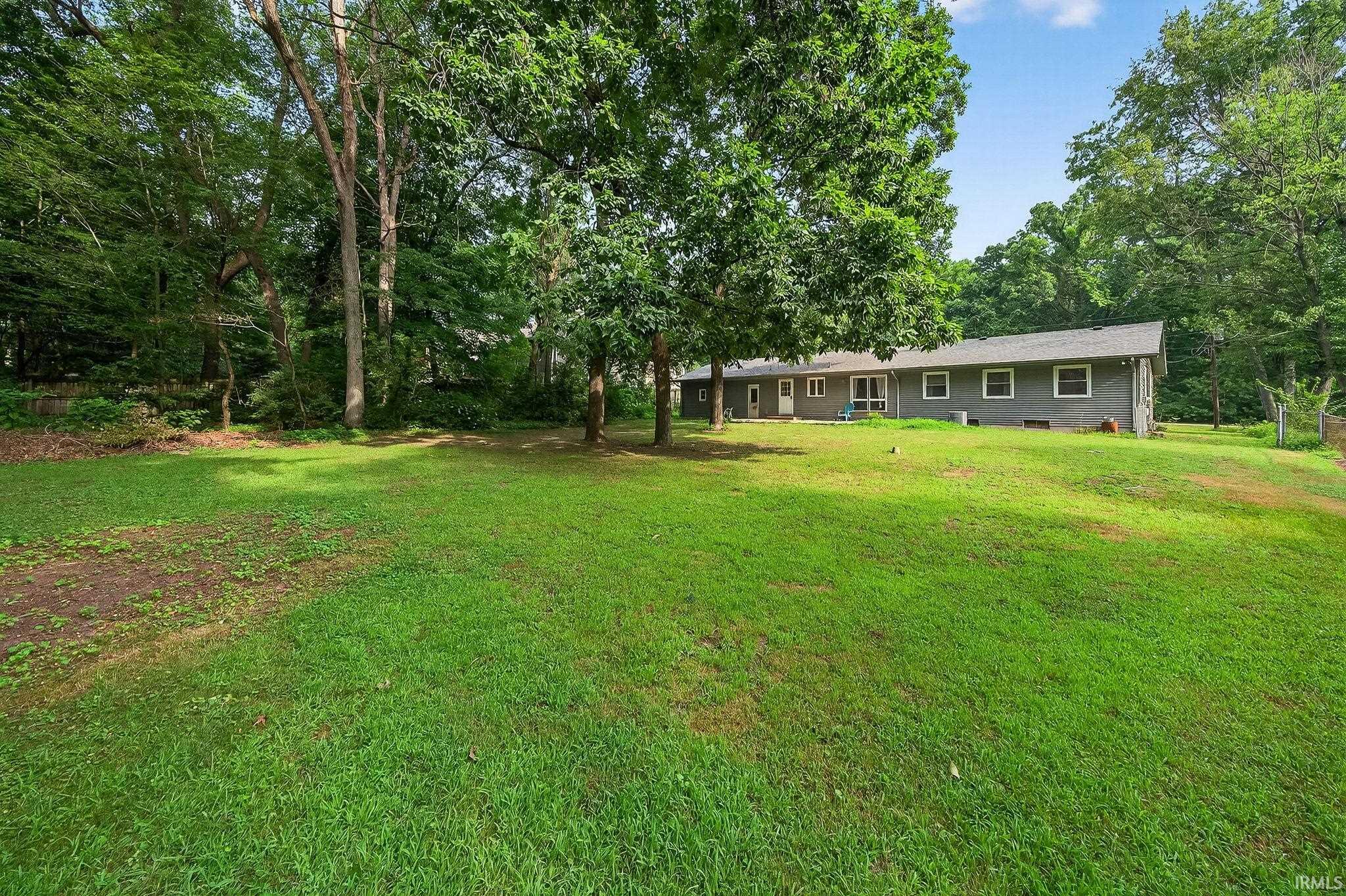 19076 Stateline Road South Bend, IN 46637 - Photo 24 of 26 Gallery Image 24