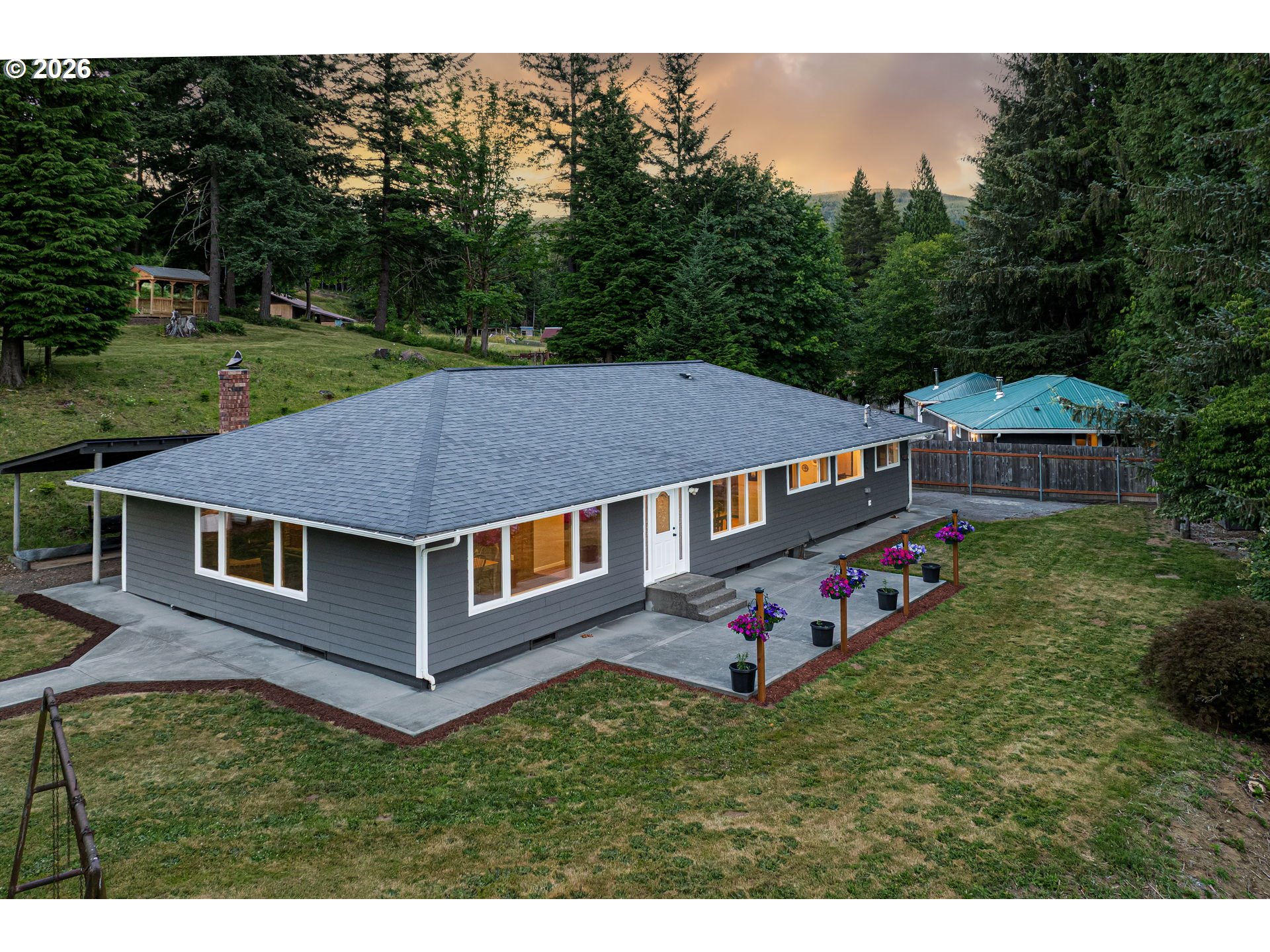 407 North Dubois Road Ariel, WA 98603 - Photo 1 of 44