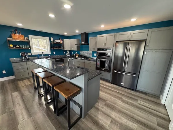 $569,900 | 3388 East Pinecrest Drive, Gladwin, MI 48624