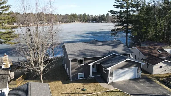 $569,900 | 3388 East Pinecrest Drive, Gladwin, MI 48624