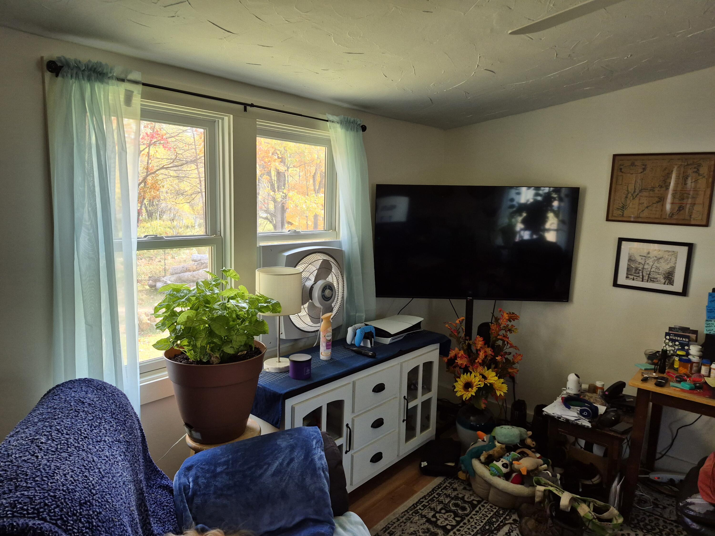 2165 Main Street Hanover, ME 04237 - Photo 10 of 17 20251019_131237