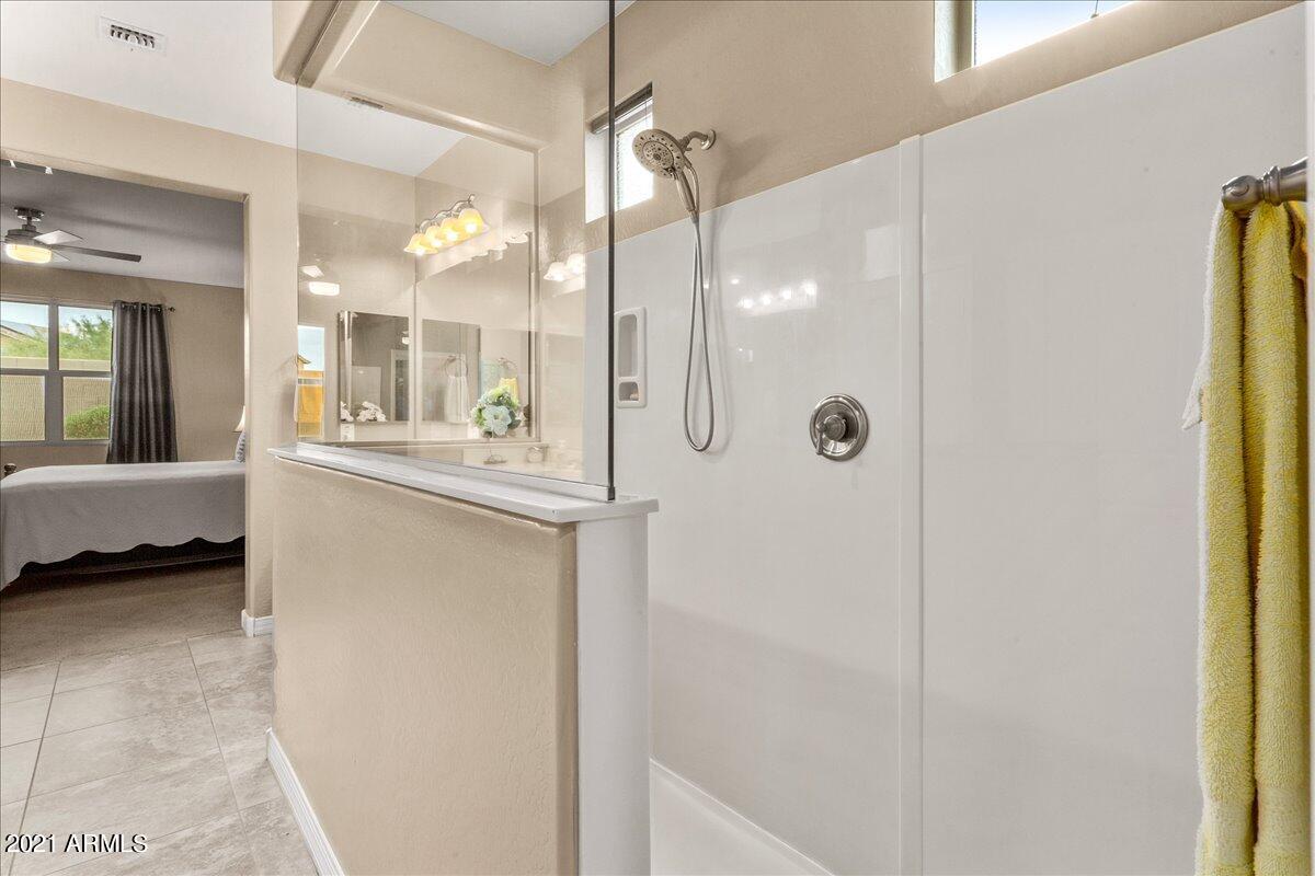 22816 West Moonlight Path Buckeye, AZ 85326 - Photo 21 of 36 21-Master Bathroom