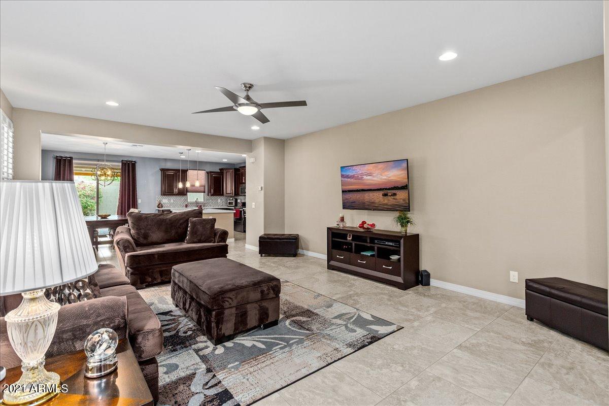22816 West Moonlight Path Buckeye, AZ 85326 - Photo 4 of 36 04-Great Room