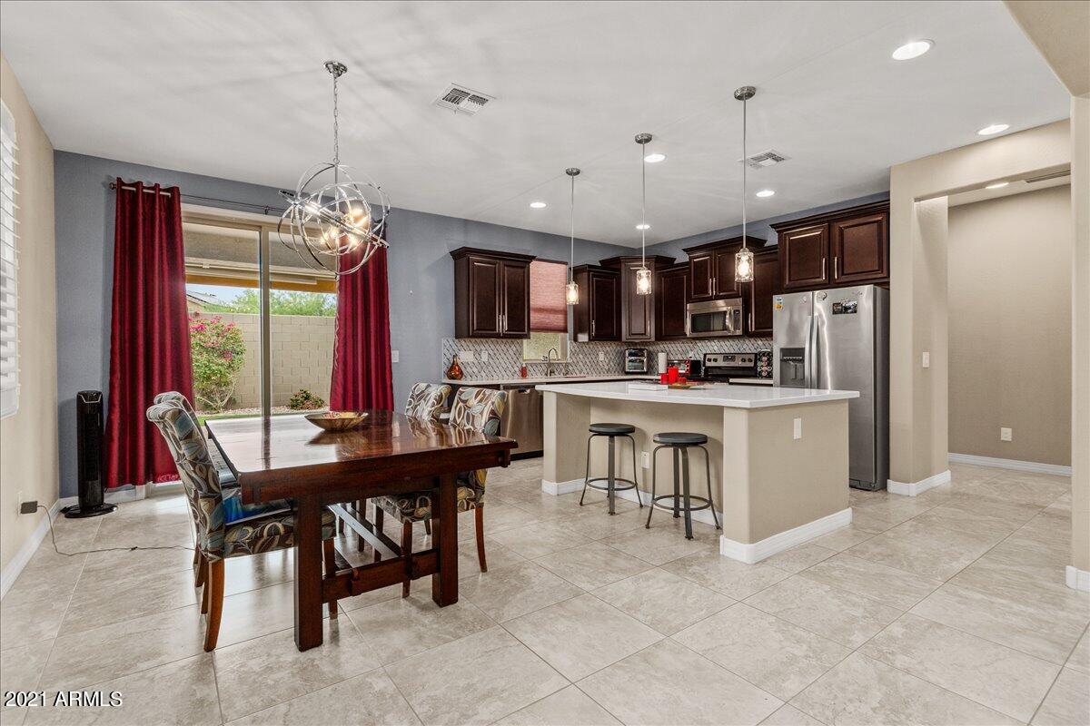 22816 West Moonlight Path Buckeye, AZ 85326 - Photo 8 of 36 08-Kitchen