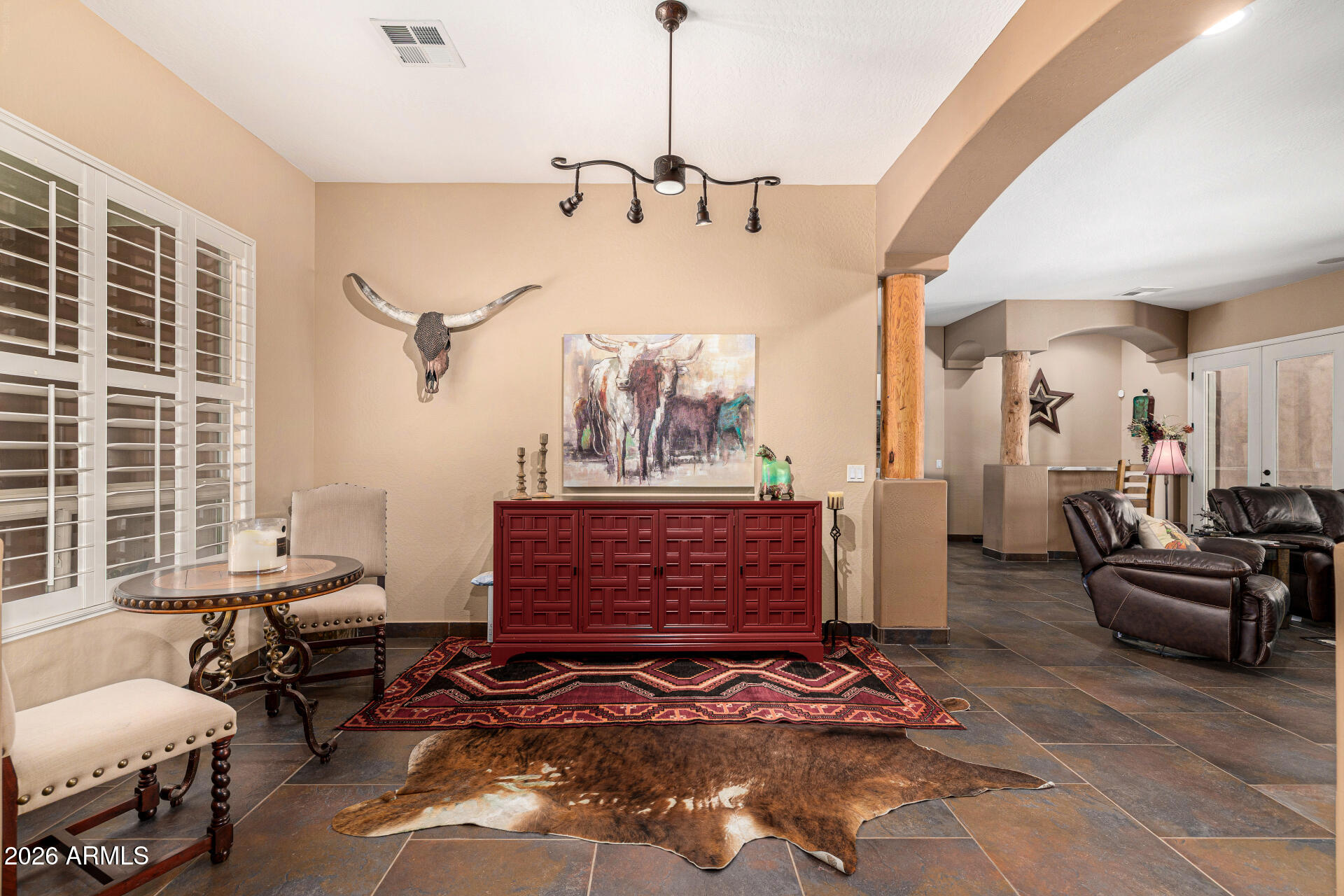 2324 La Verna Way Phoenix, AZ 85086 - Photo 11 of 79 11-La Verna
