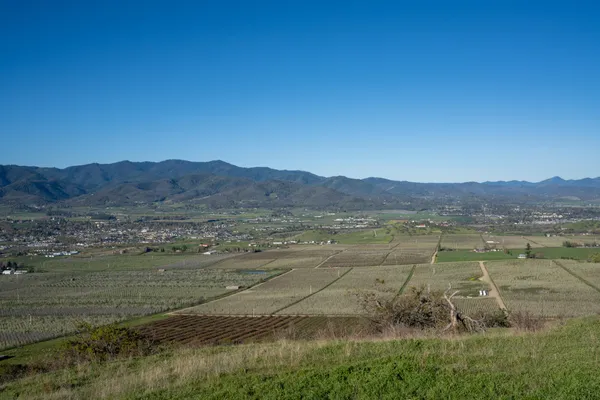 $769,000 | 530 Canyon Hills Drive, Ashland, OR 97520