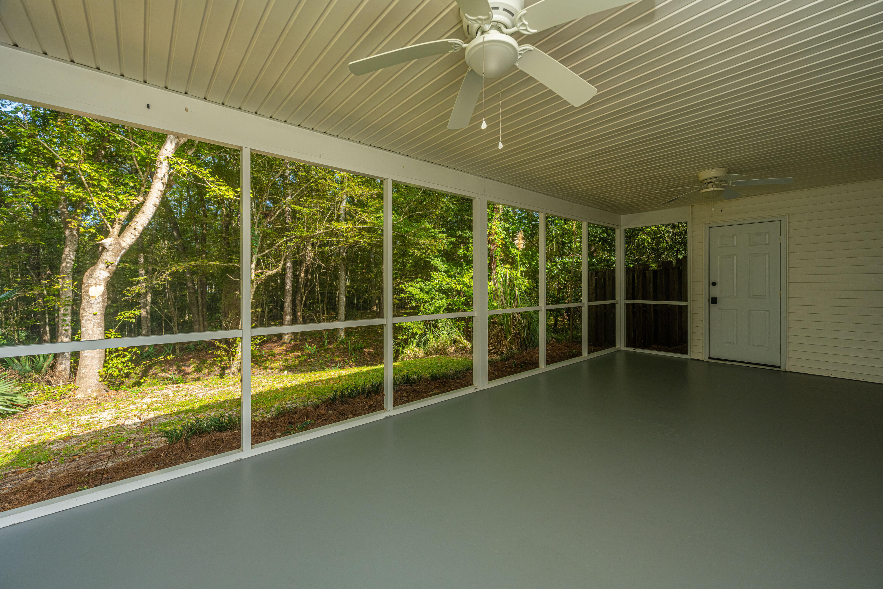 123 Walden Ridge Way Summerville, SC 29485 - Photo 29 of 34 Oversized Back Screened Porch