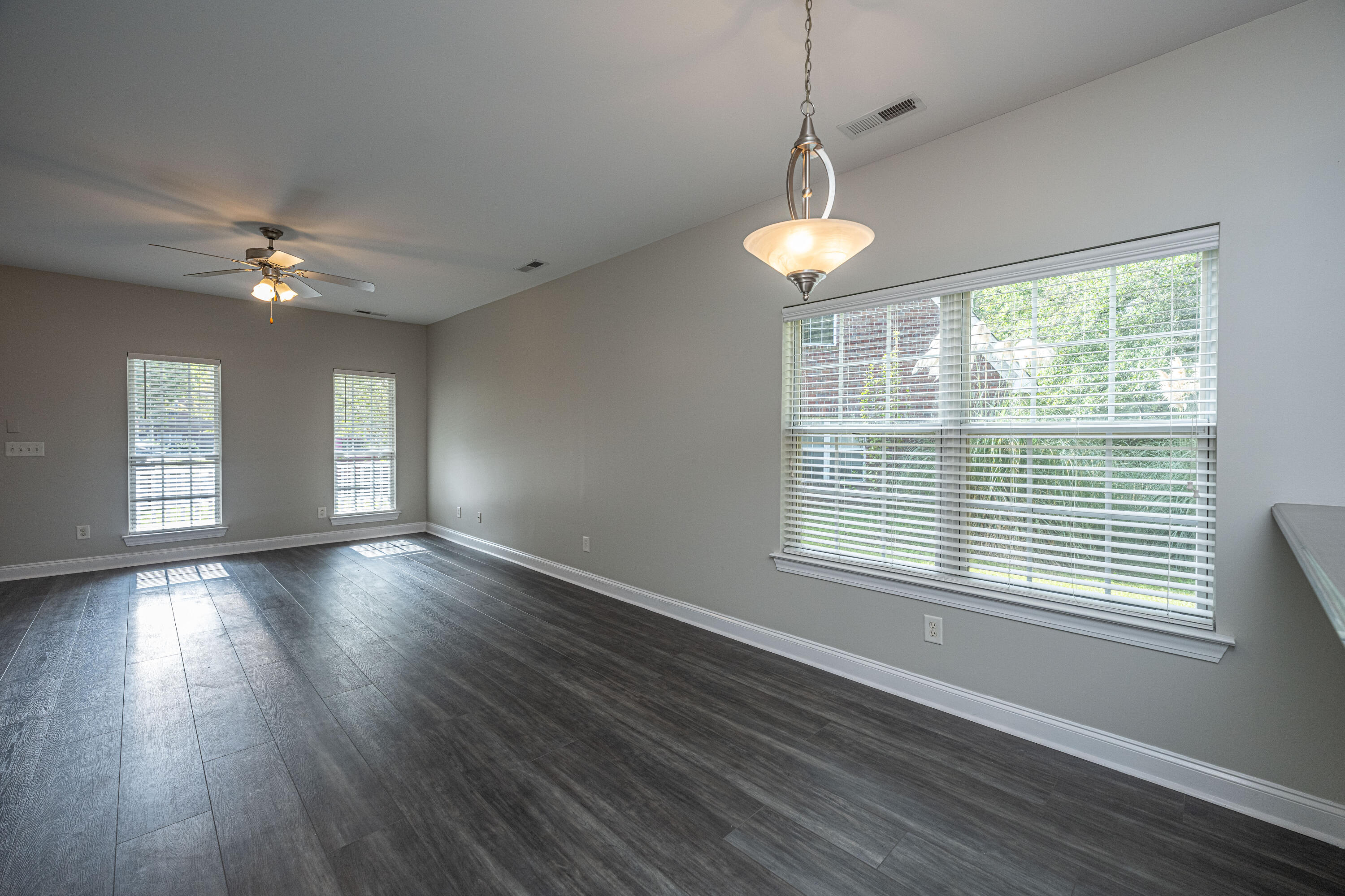 123 Walden Ridge Way Summerville, SC 29485 - Photo 8 of 34 Living/Dining Room Combo