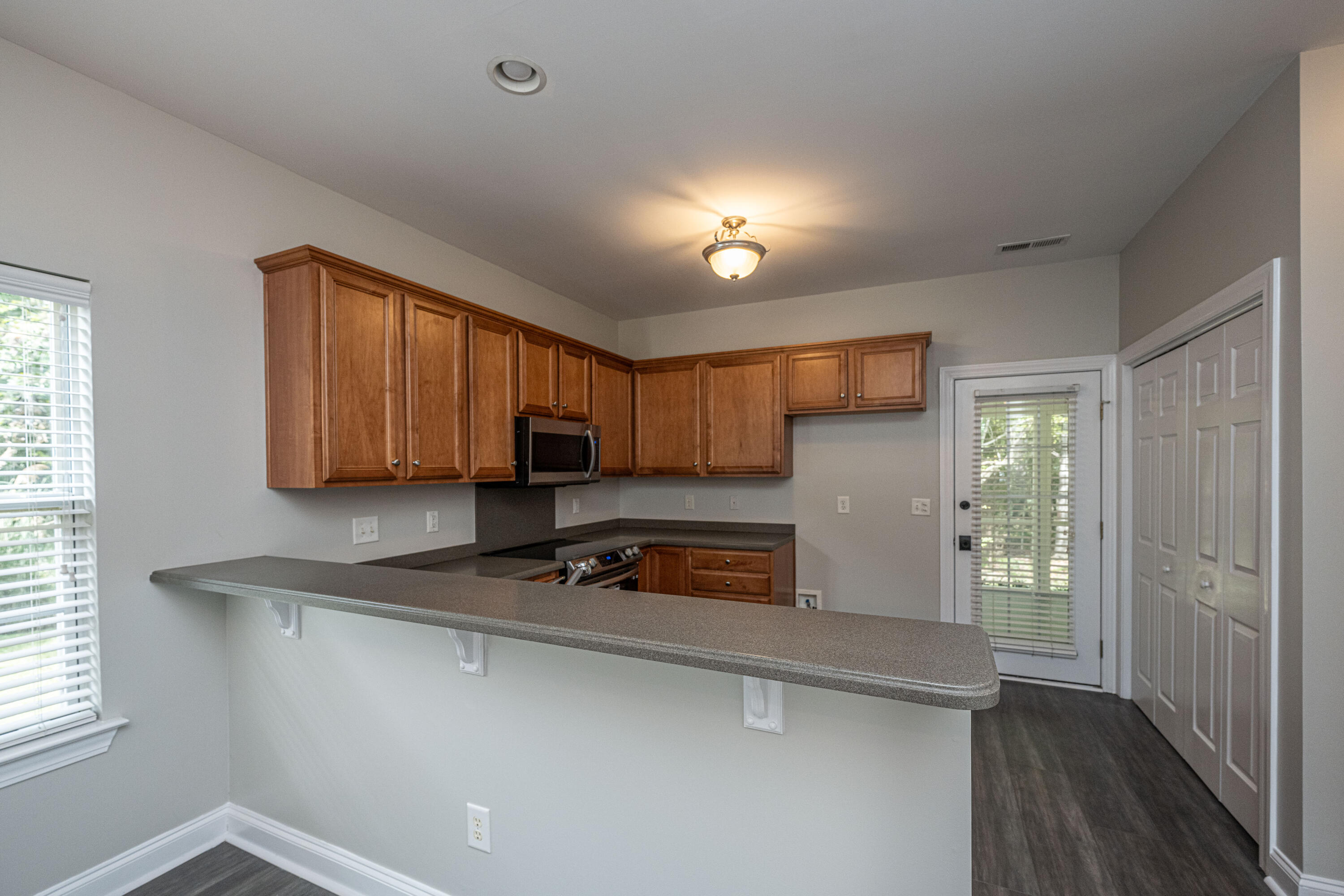 123 Walden Ridge Way Summerville, SC 29485 - Photo 10 of 34 Open Kitchen