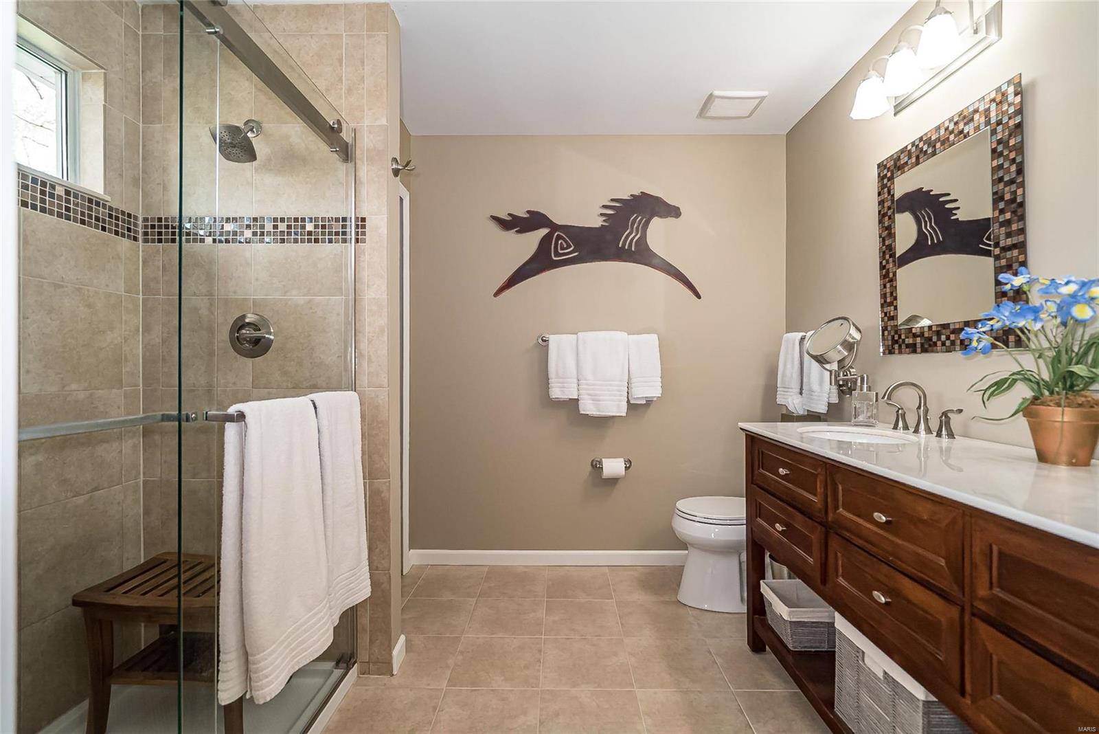 511 Steepleton Court Ballwin, MO 63021 - Photo 14 of 33 Gallery Image 14