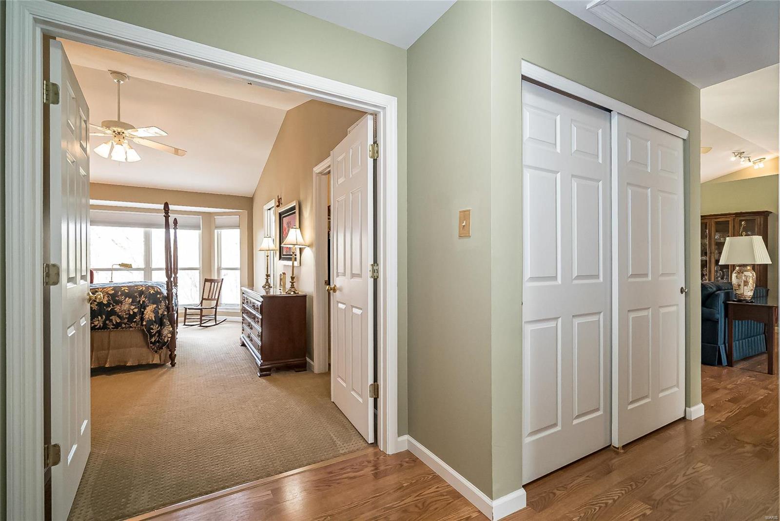 511 Steepleton Court Ballwin, MO 63021 - Photo 16 of 33 Gallery Image 16