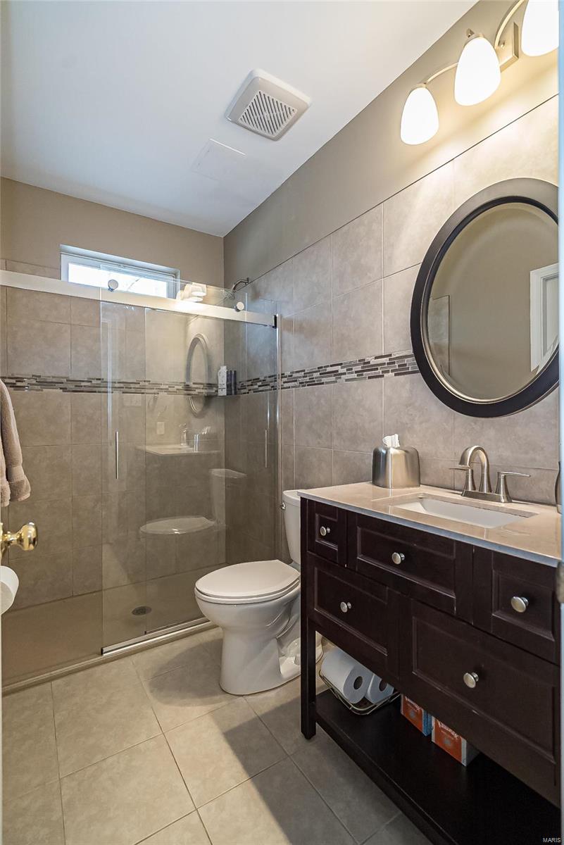 511 Steepleton Court Ballwin, MO 63021 - Photo 25 of 33 Gallery Image 25