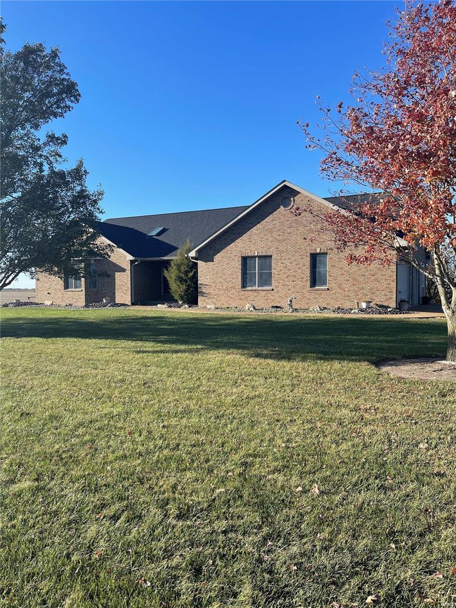 12511 Pocahontas Road Highland, IL 62249 - Photo 21 of 21 Gallery Image 21