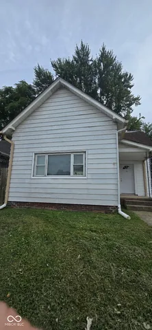 $1,495 | 2919 East New York Street, Indianapolis, IN 46201
