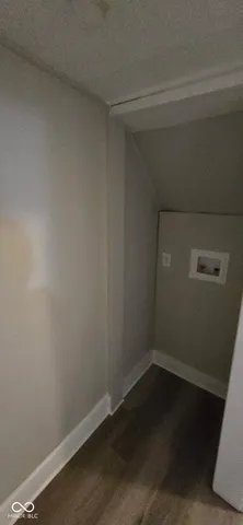 $1,495 | 2919 East New York Street, Indianapolis, IN 46201