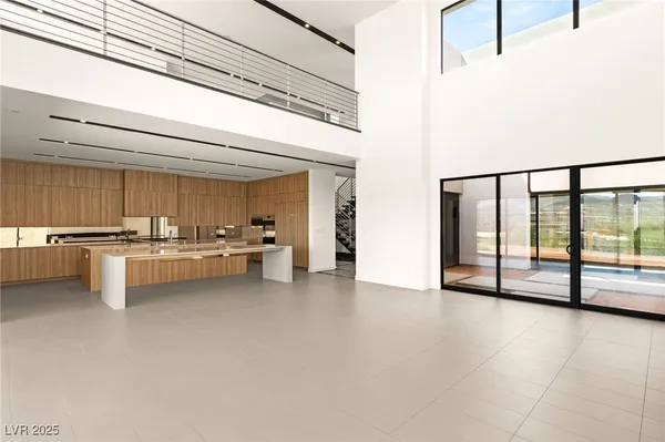 $3,875,000 | 25 Canyon Bay Drive, Henderson, NV 89011
