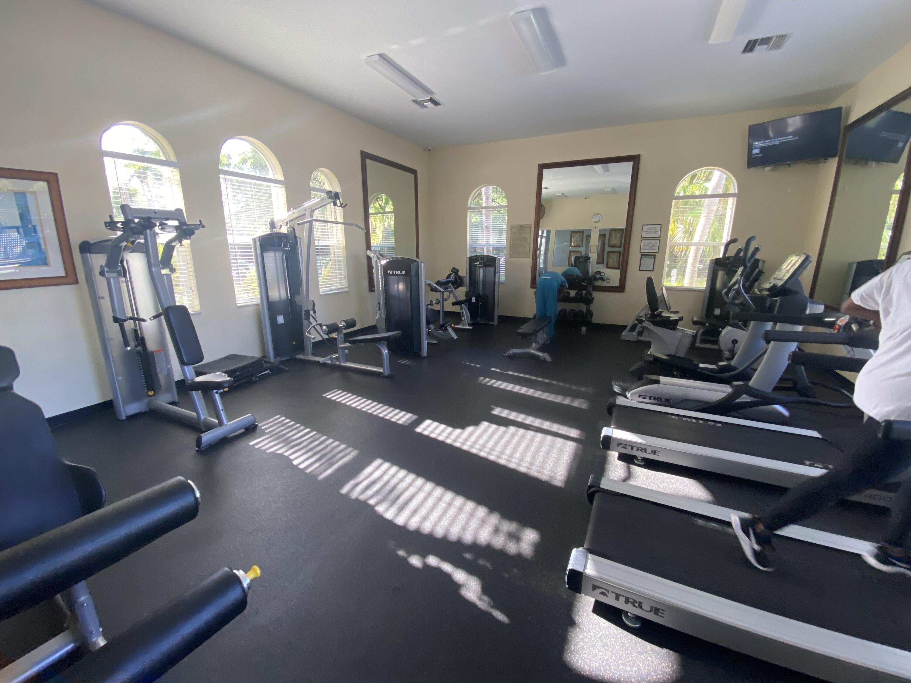 6606 Sandy Bank Terrace West Palm Beach, FL 33407 - Photo 22 of 22 Exercise Room