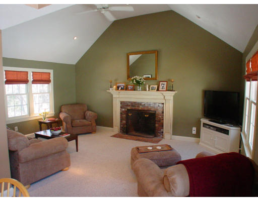 140 Century Mill Road Bolton, MA 01740 - Photo 5 of 16 Gallery Image 5