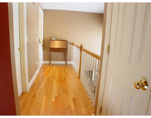 140 Century Mill Road Bolton, MA 01740 - Photo 9 of 16 Gallery Image 9