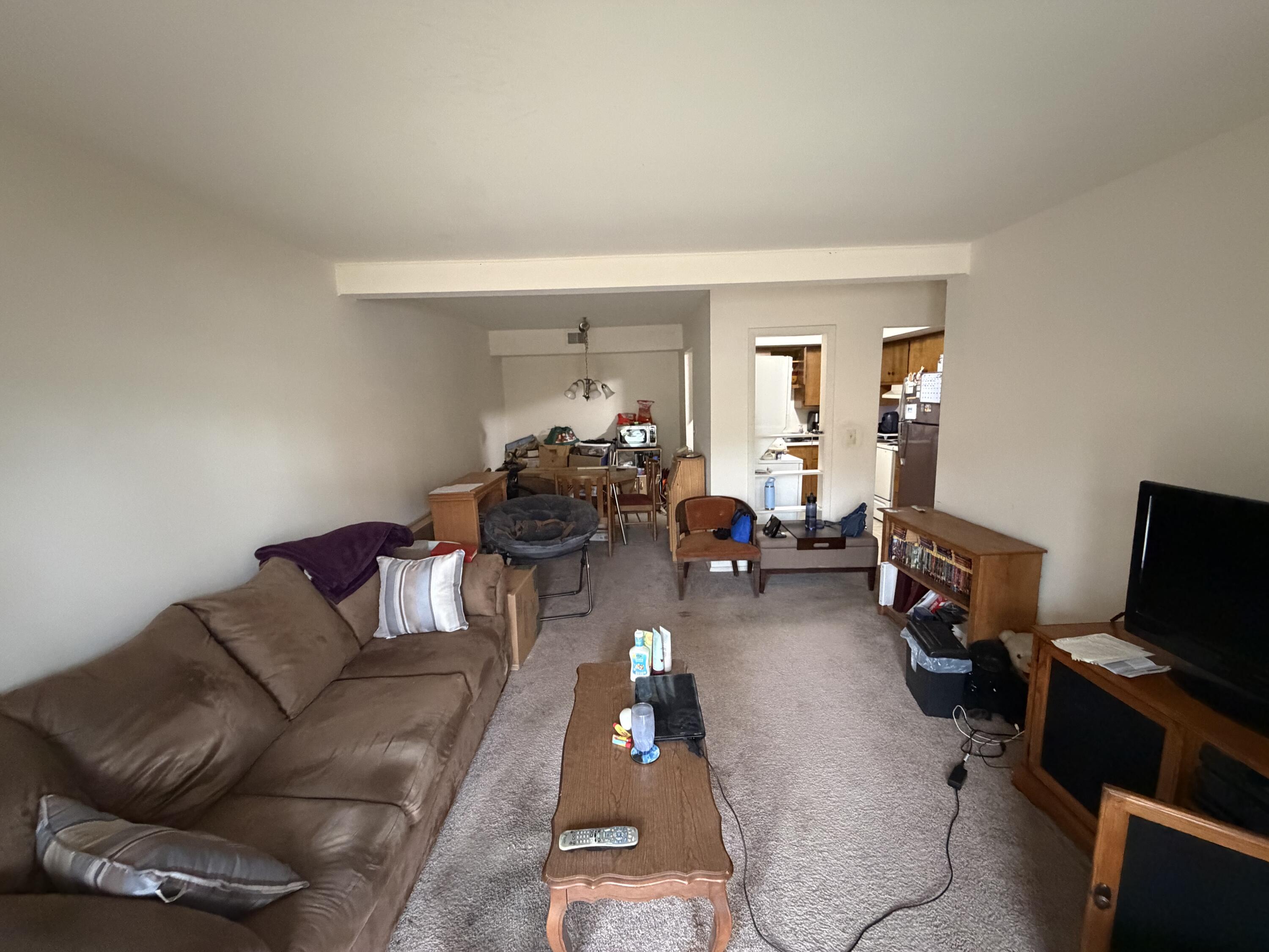 742 West Kilgore Road, Unit 106 Kalamazoo, MI 49008 - Photo 3 of 16 IMG_3144
