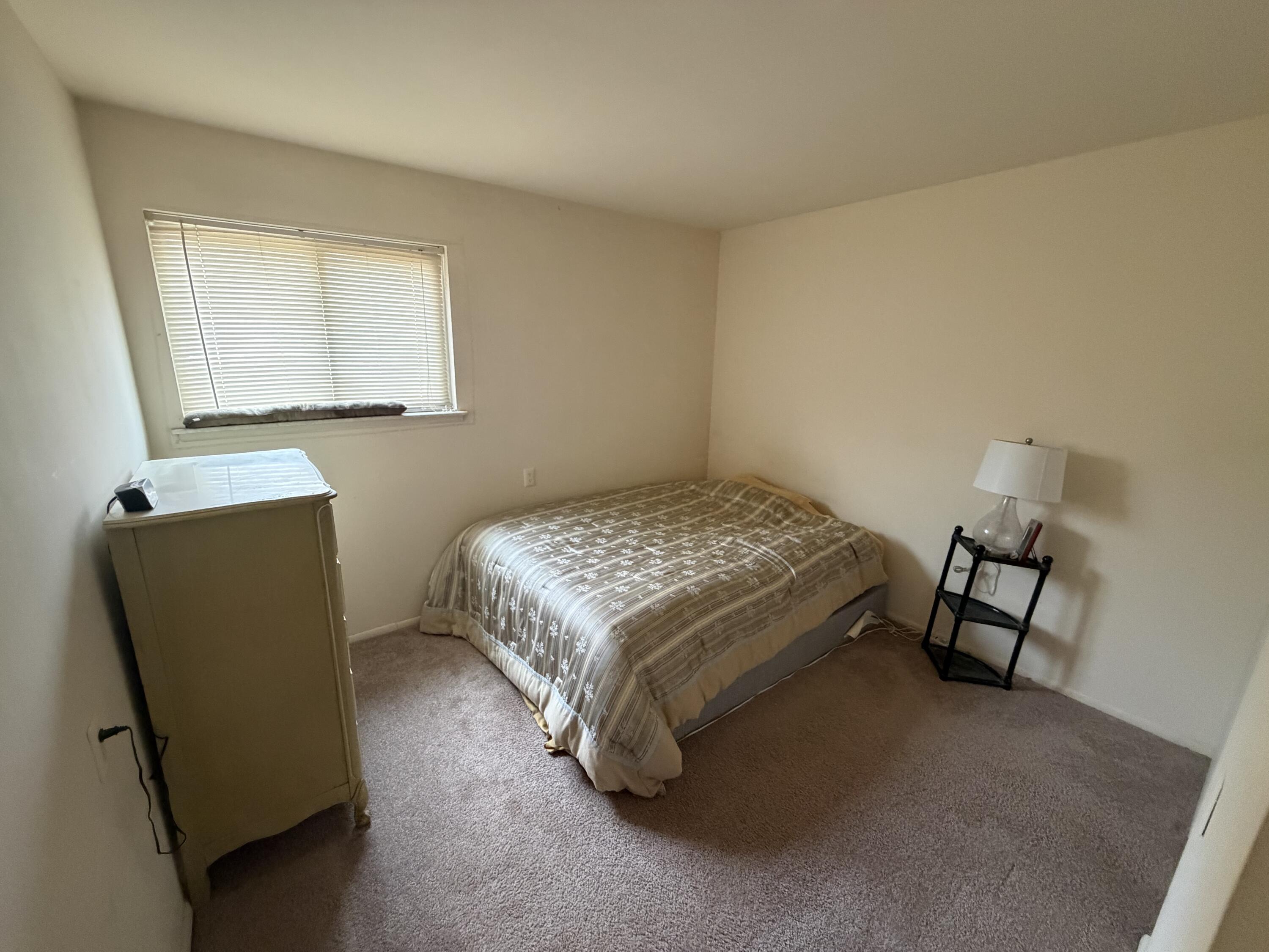 742 West Kilgore Road, Unit 106 Kalamazoo, MI 49008 - Photo 4 of 16 IMG_3145