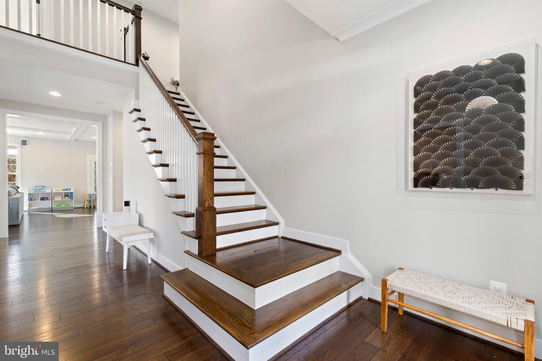 7028 Roxann Road Alexandria, VA 22315 - Photo 12 of 87 Gallery Image 12