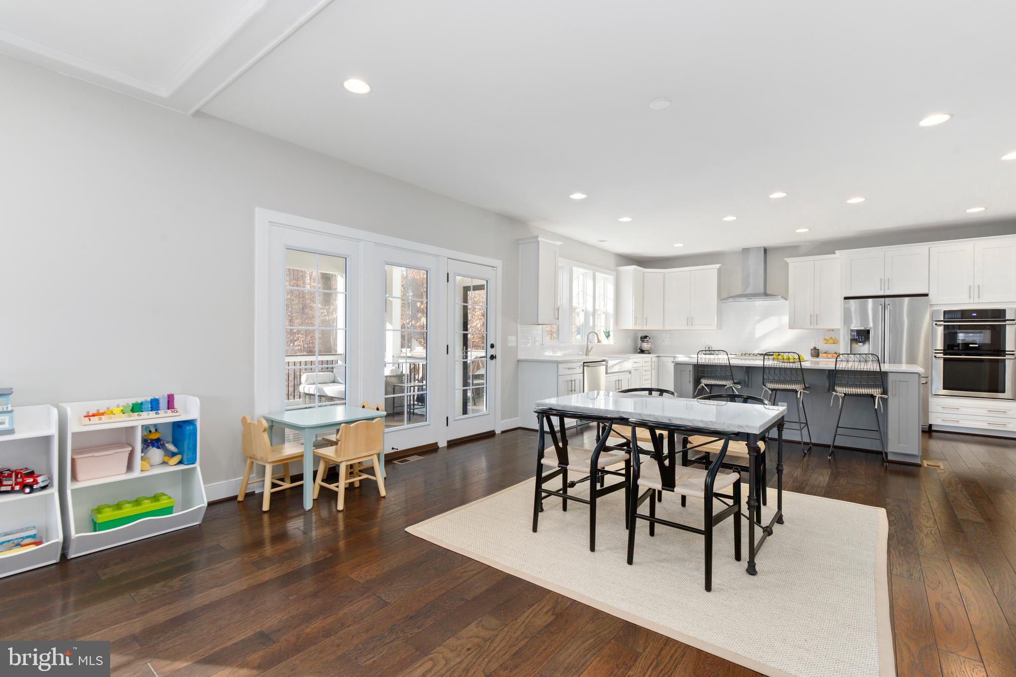 7028 Roxann Road Alexandria, VA 22315 - Photo 22 of 87 Gallery Image 22