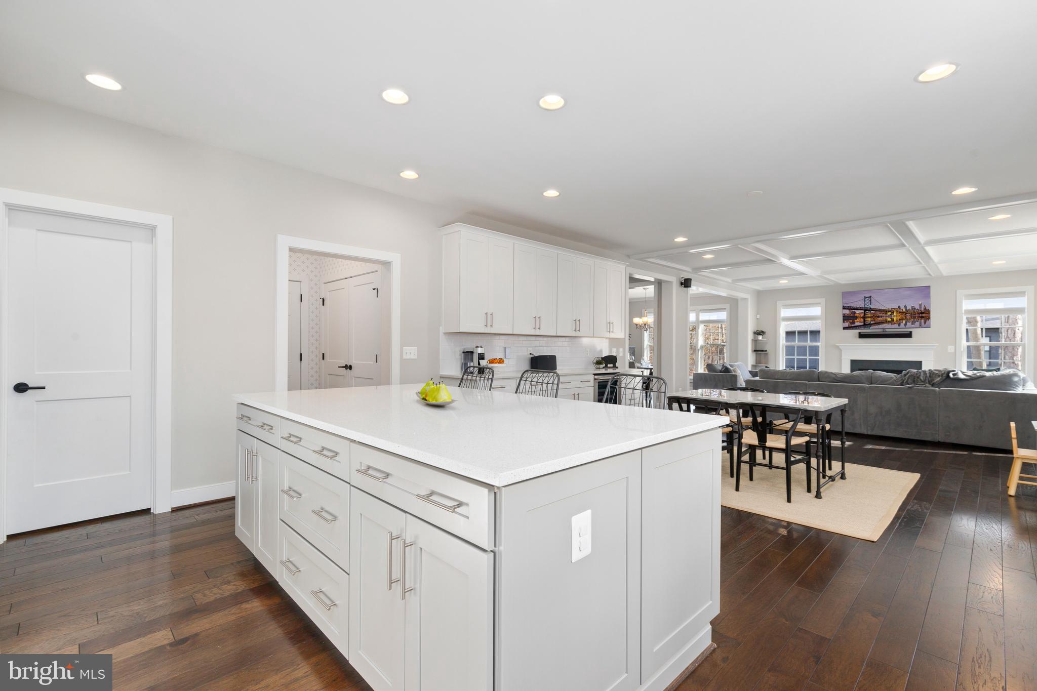 7028 Roxann Road Alexandria, VA 22315 - Photo 29 of 87 Gallery Image 29