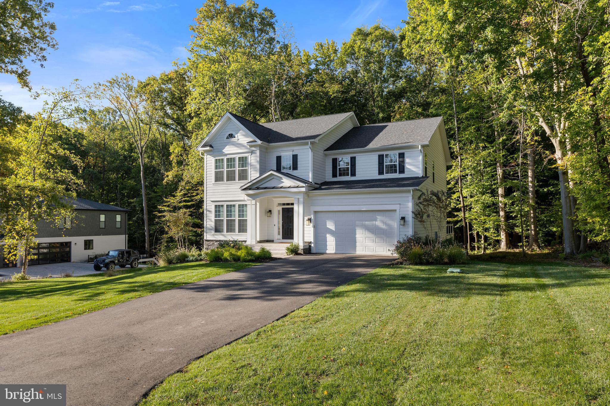 7028 Roxann Road Alexandria, VA 22315 - Photo 4 of 87 Gallery Image 4