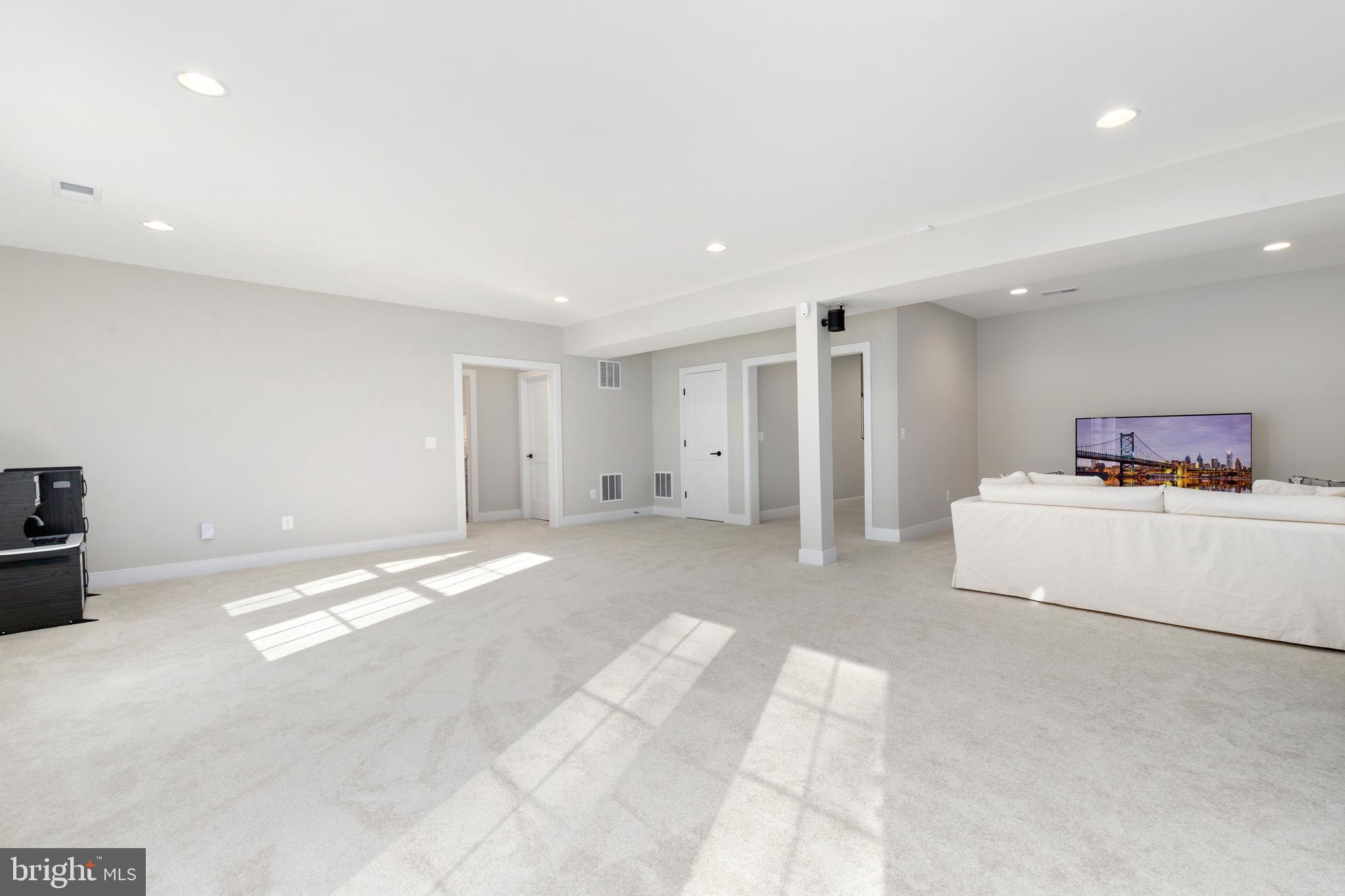 7028 Roxann Road Alexandria, VA 22315 - Photo 51 of 87 Gallery Image 51
