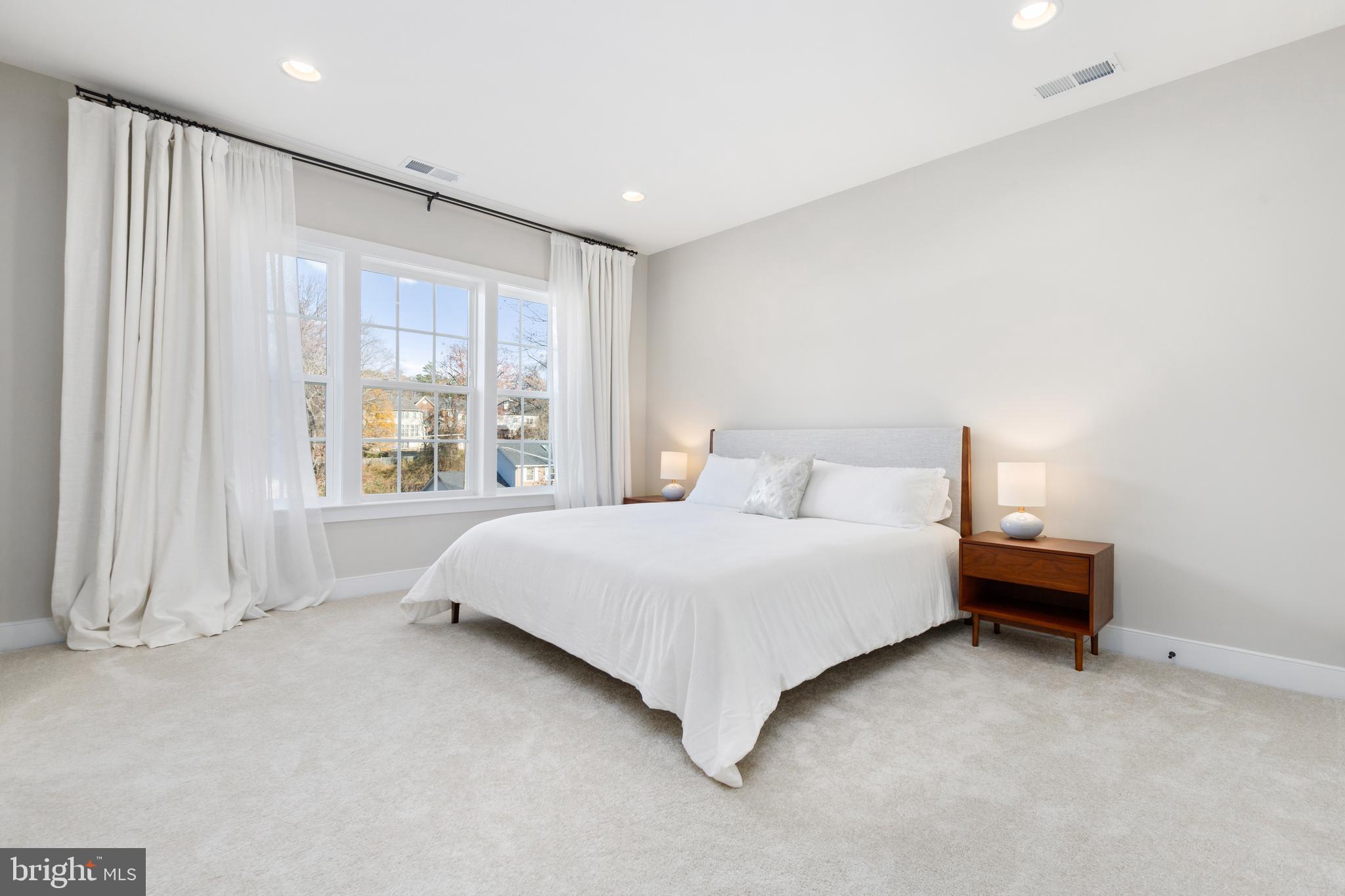 7028 Roxann Road Alexandria, VA 22315 - Photo 59 of 87 Gallery Image 59