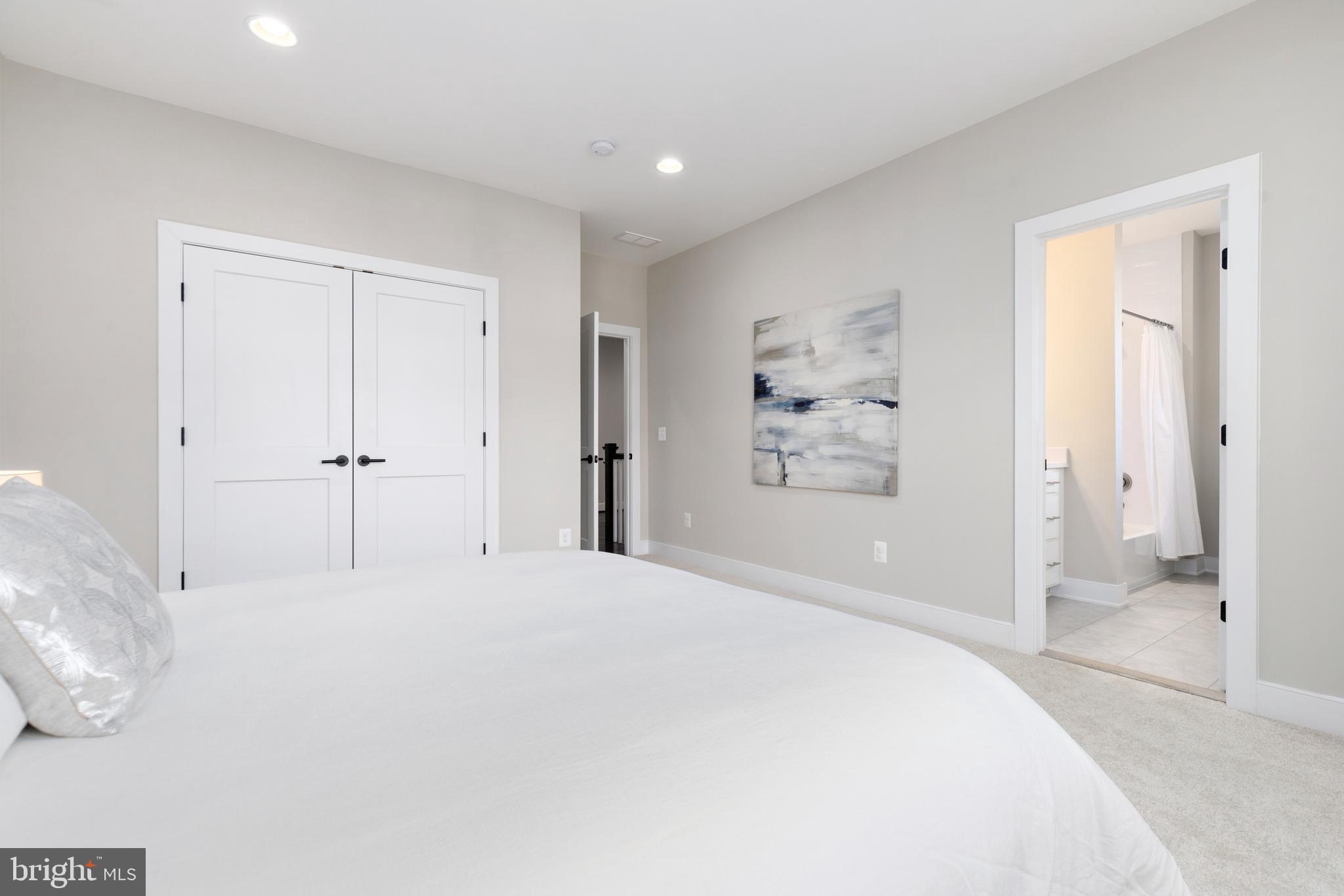 7028 Roxann Road Alexandria, VA 22315 - Photo 60 of 87 Gallery Image 60