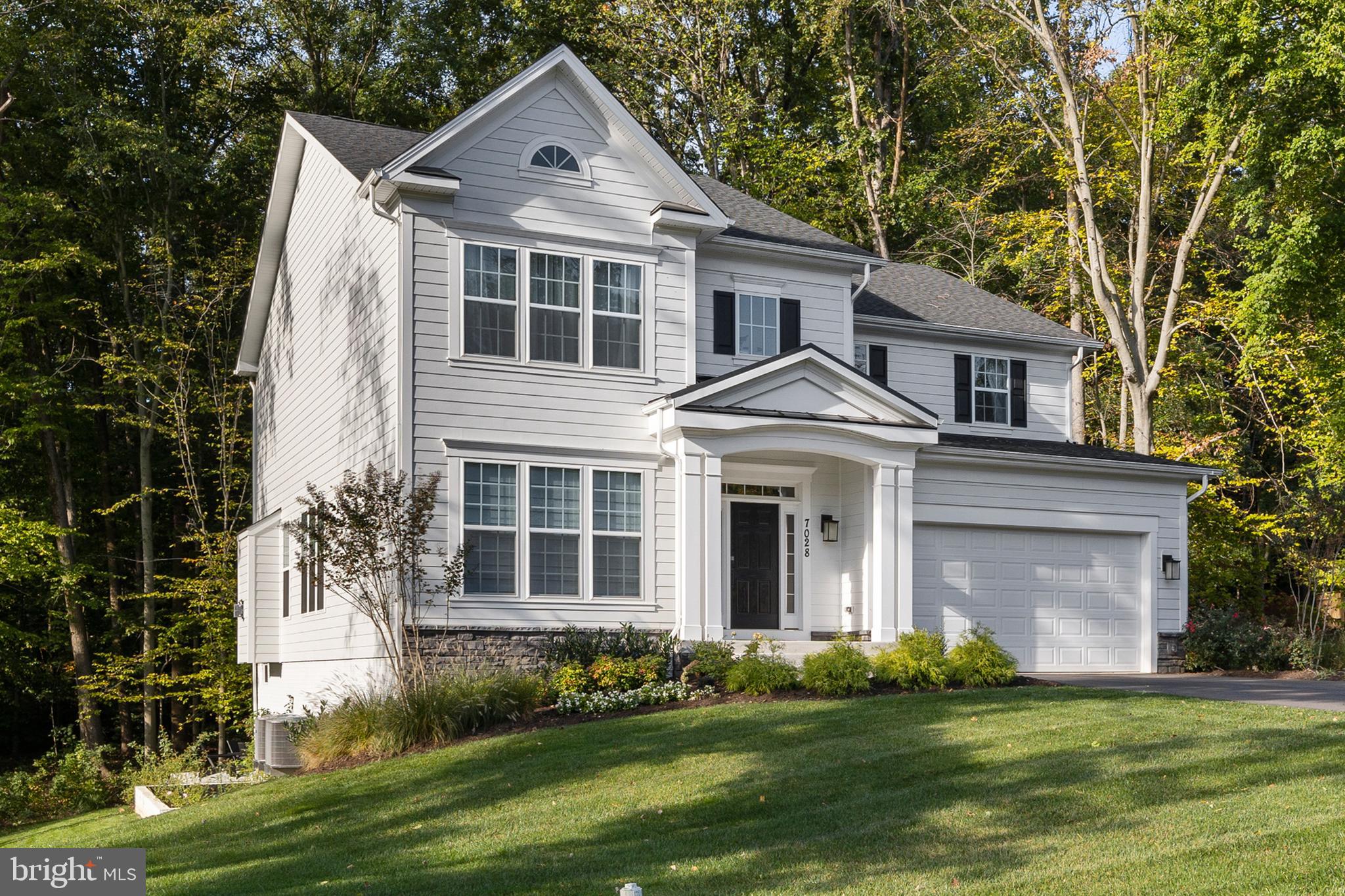 7028 Roxann Road Alexandria, VA 22315 - Photo 8 of 87 Gallery Image 8