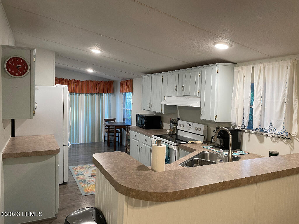 35 Buchanan Road St. Helena Island, SC 29920 - Photo 15 of 24 14