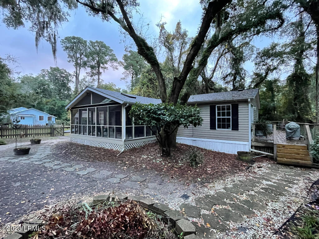 35 Buchanan Road St. Helena Island, SC 29920 - Photo 3 of 24 02