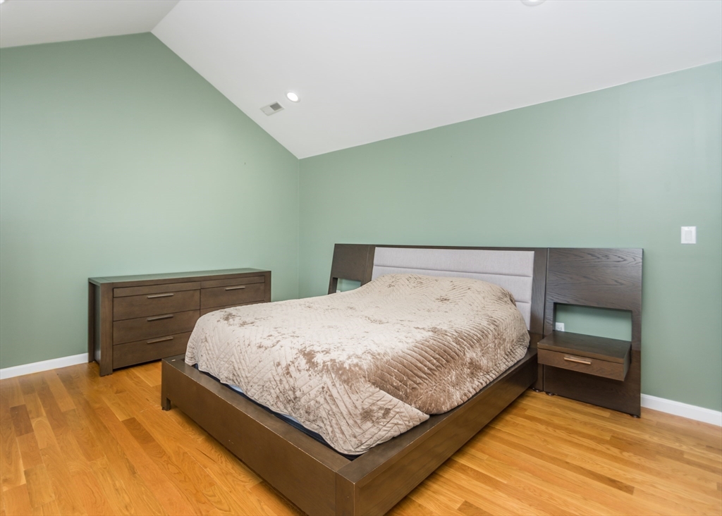 985 Trapelo Road, Unit 23 Waltham, MA 02452 - Photo 17 of 27