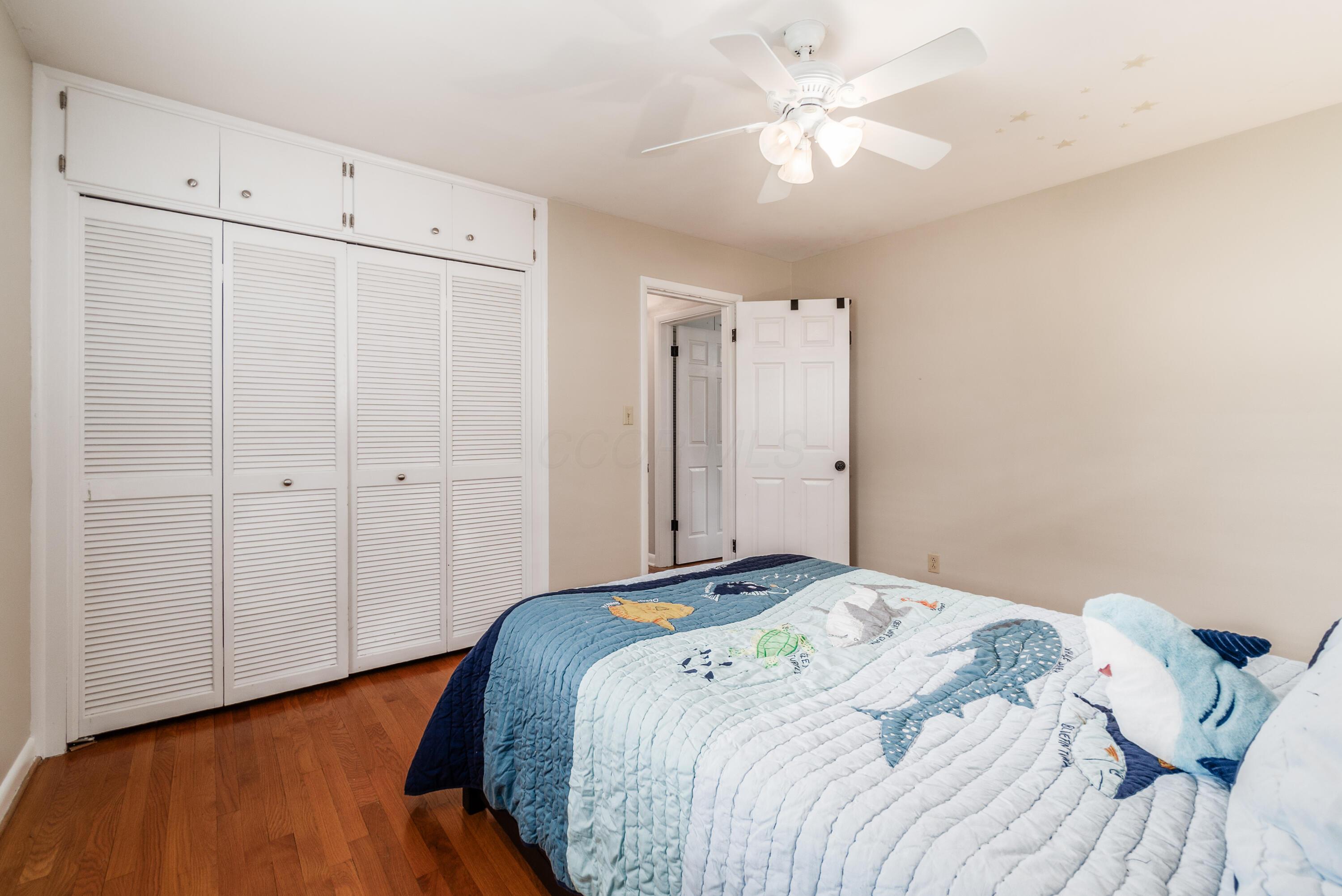 3166 South Dorchester Road Columbus, OH 43221 - Photo 17 of 34 Y_3166_S_Dorchester-041