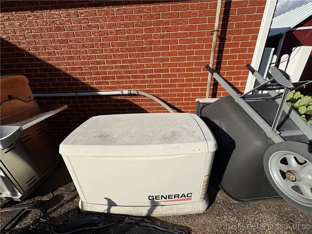 $249,900 | 113 Maruth Drive, Salem, IN 47167