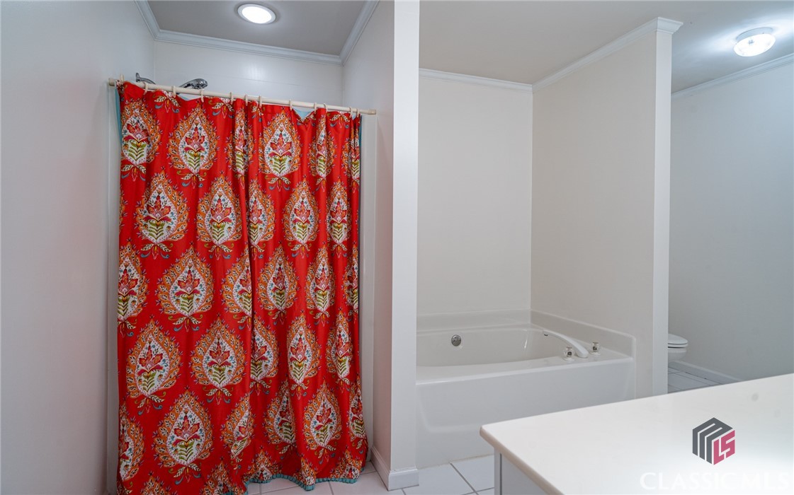 1071 River Run Bishop, GA 30621 - Photo 41 of 69 2nd floor Bath 2