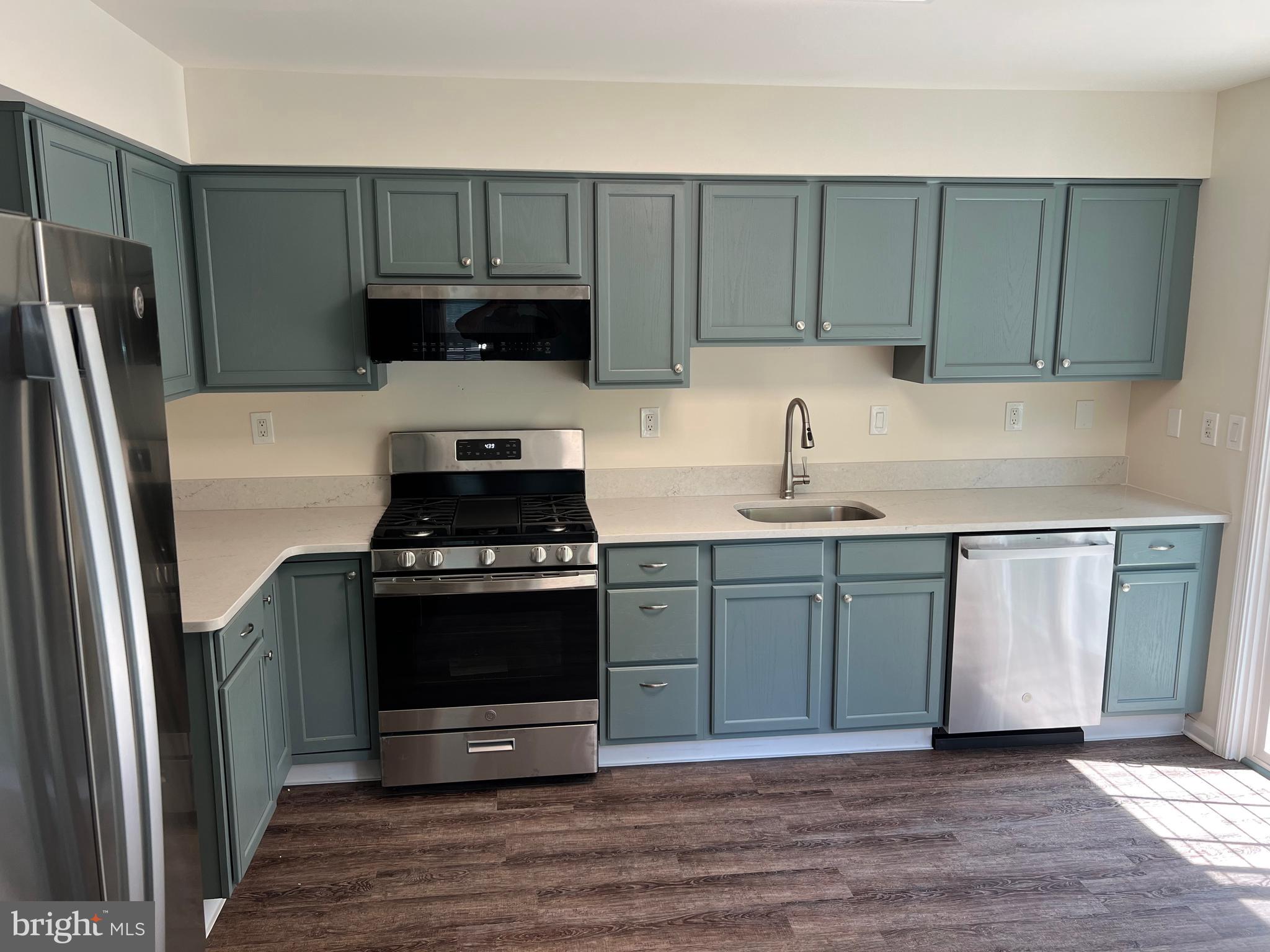 2 Brecht Road Hamilton, NJ 08690 - Photo 10 of 32