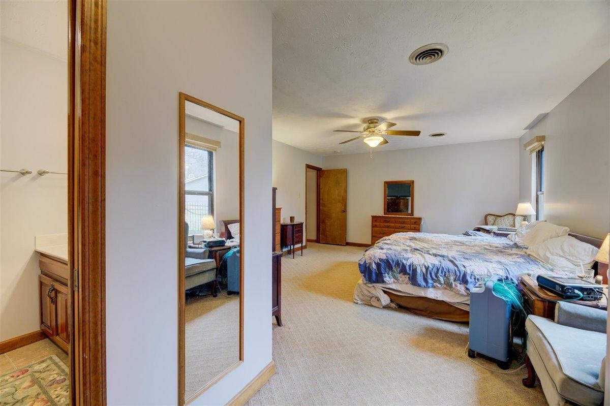 105 Graceland Road Oak Ridge, TN 37830 - Photo 18 of 27 Gallery Image 18