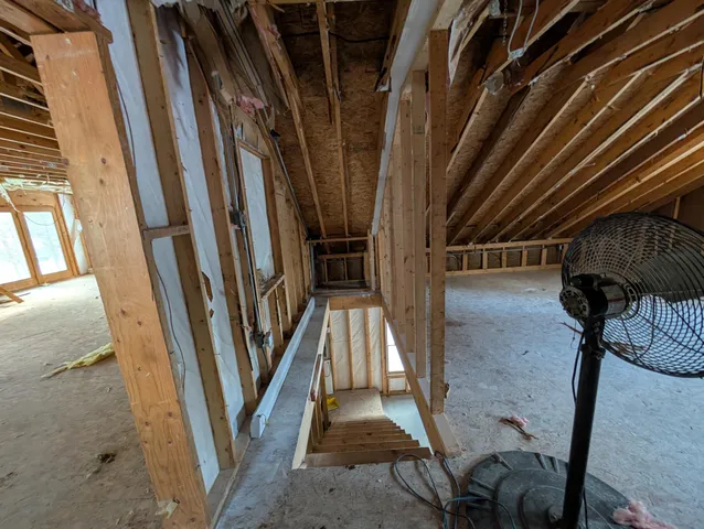 $224,900 | 6395 South Lakeshore Drive, Pentwater, MI 49449