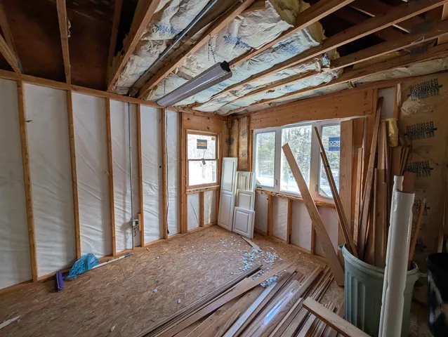 $224,900 | 6395 South Lakeshore Drive, Pentwater, MI 49449