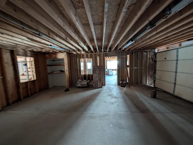 $224,900 | 6395 South Lakeshore Drive, Pentwater, MI 49449