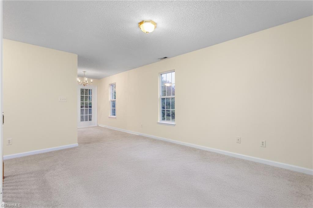 930 South Fifth Street Mebane, NC 27302 - Photo 4 of 26